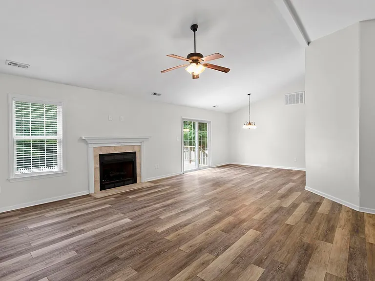 279 Brookstone Way — Photo 3