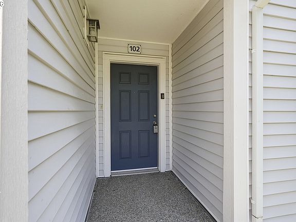 2nd image of 14635 SW Beard Rd Unit 102