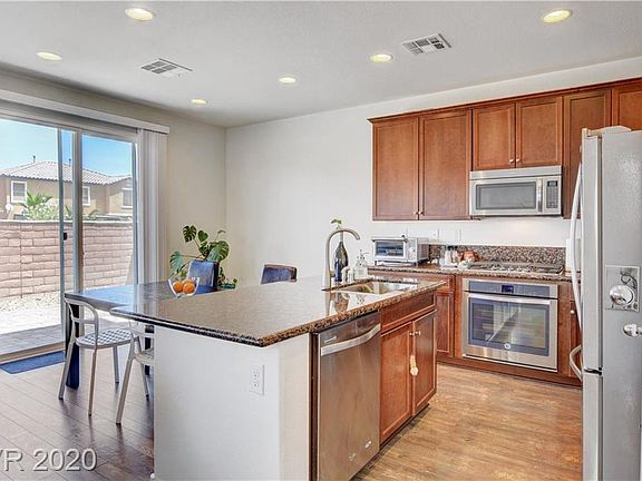 3rd image of 7180 Sterling Rock Ave
