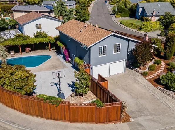 4 Romero Court, Novato, CA 94945