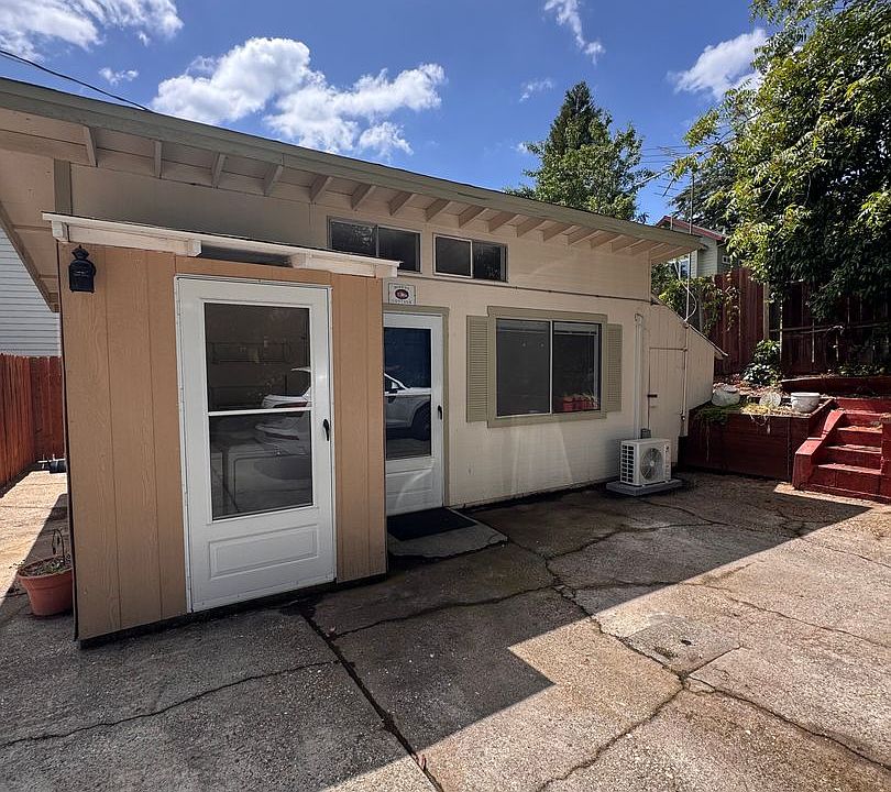 1st image of 231 Foresthill Ave