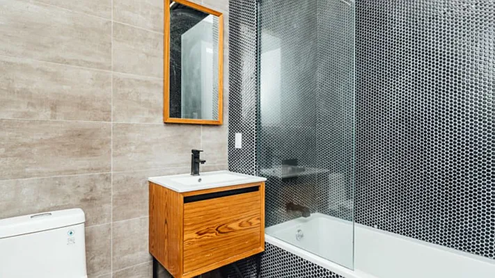 Rented by Nooklyn NYC LLC | media 26