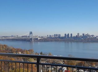 4 Horizon Rd APT 1207, Fort Lee, NJ 07024