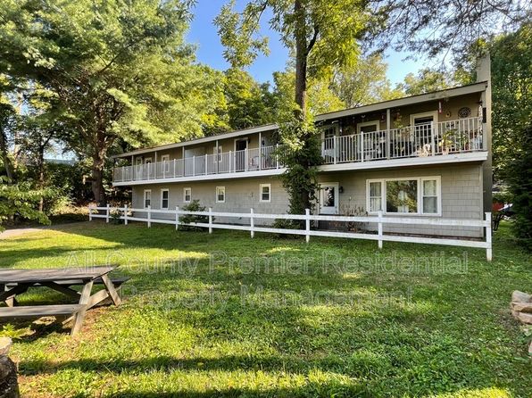 4 Stockton Sergeantsville Rd APT 3