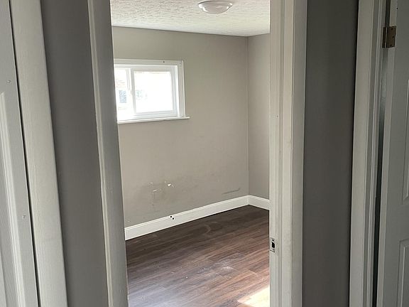 3rd image of 3631 Cushing Dr APT A