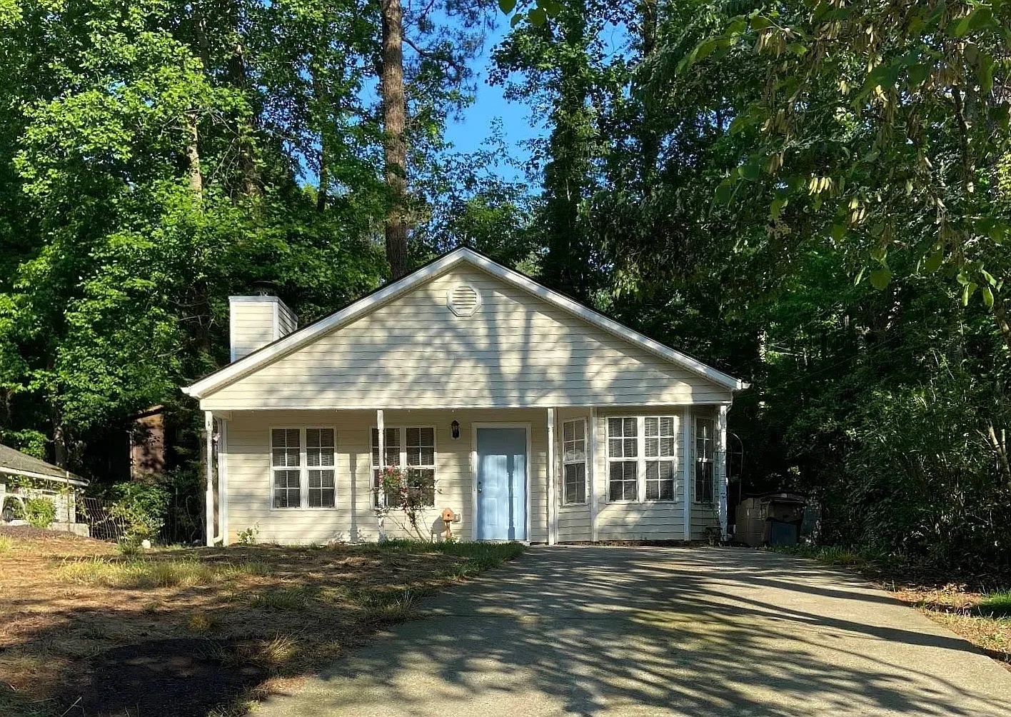 2 bed, 993 sqft, $1,625 — Photo 1
