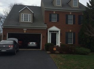 6150 McCarthy Dr, King George, VA 22485