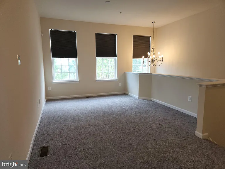 23074 Foxglove Way — Photo 16