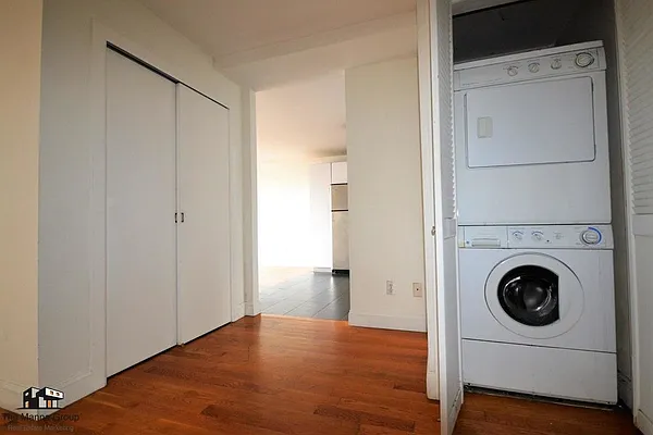 Rented by Bold New York | media 10