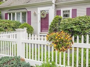 41 Hogan Dr, Mashpee, MA 02649