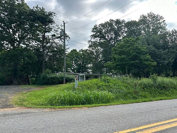 3rd image of 5960 Watt Abbitt Rd