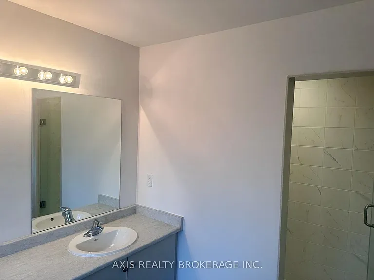 7456 Baycrest Cmn — Photo 17