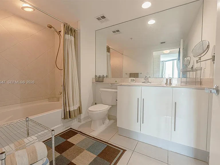 325 Biscayne Blvd #2119 — Photo 8