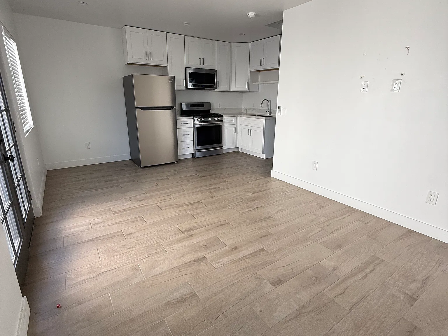 Big Dalton Ave, Baldwin Park — Photo 4
