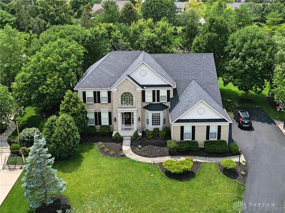 1st image of 5747 Richmond Park Dr