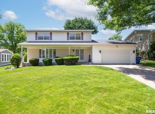 3451 50th St, Moline, IL 61265