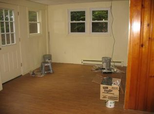 7 Candlewood Ct #A, Holland, MA 01521