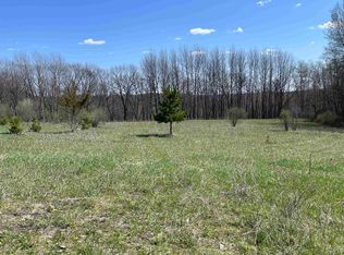 L1074 Bugle Ct, La Valle, WI 53941