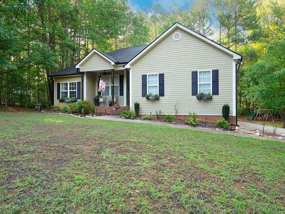 1st image of 4115 Geneva Drive