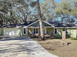 613 Locust St, Tarpon Springs, FL 34689