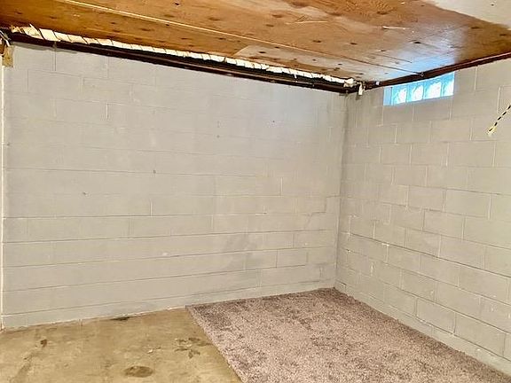 2nd image of 5530 Oxen Ave