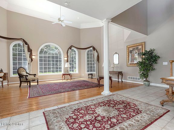 3rd image of 2619 Alia Cir