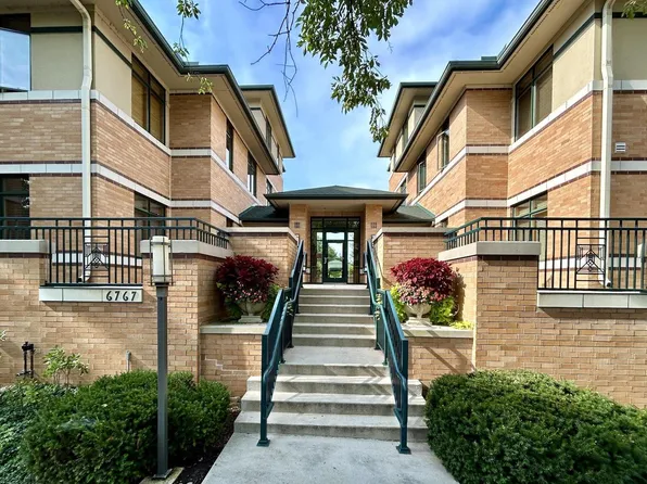 6767 Frank Lloyd Wright Avenue #221, Middleton, WI 53562