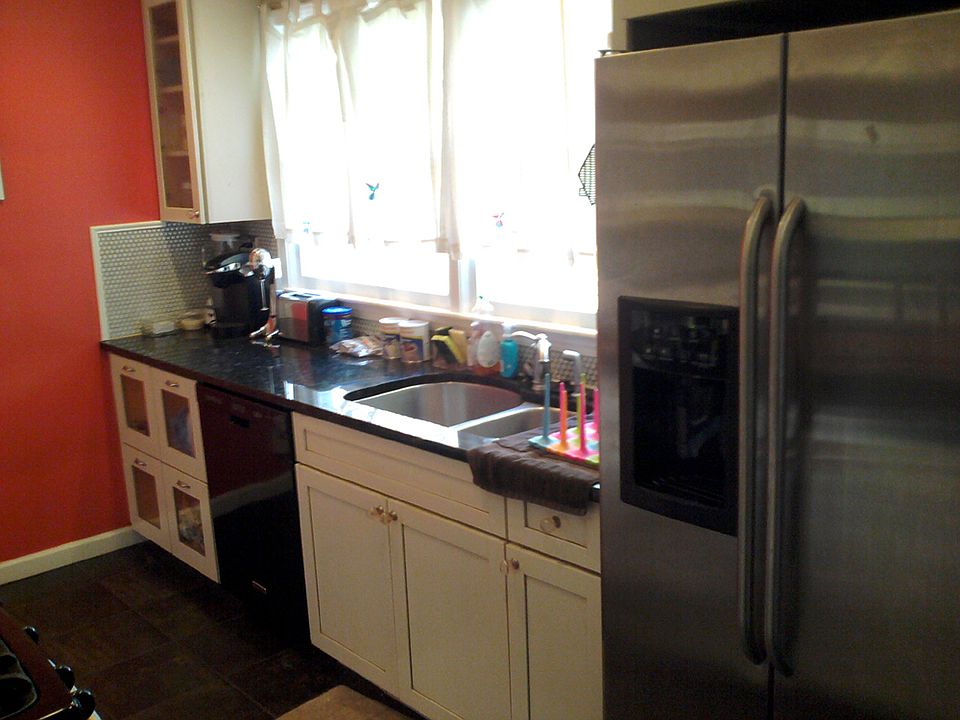 1st image of 2150 Cresthill Dr
