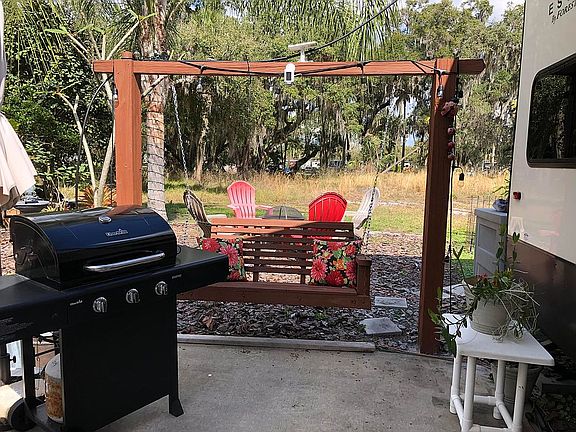 5th image of 274 Saddle Ln