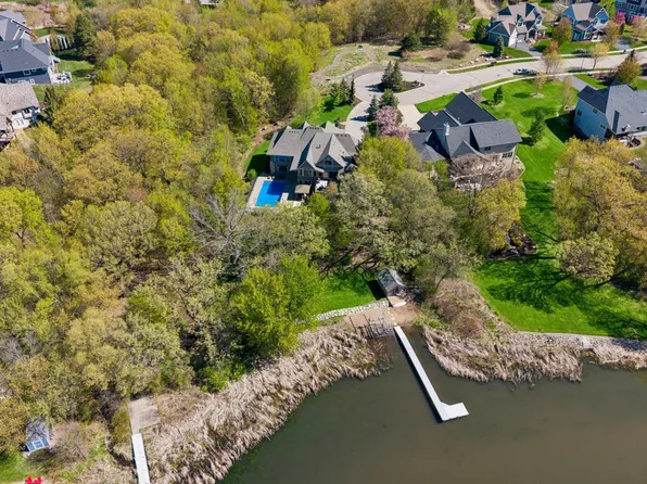 3601 Lerive Way, Chaska, MN 55318