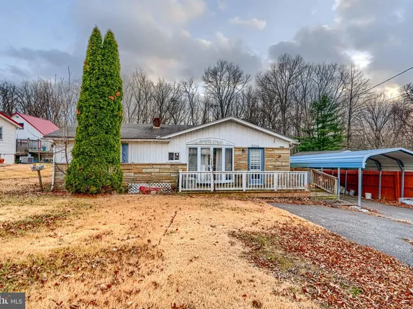 12516 Goldens Ave SE, Cumberland, MD 21502