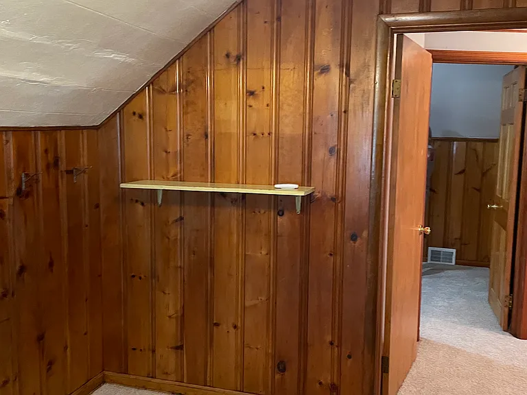 Upstairs Bedroom 1