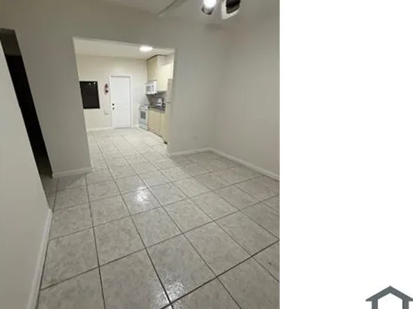 2784 SW 14th St #2, Fort Lauderdale, FL 33312