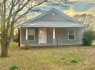 209 Weakley St, Florence, AL 35630