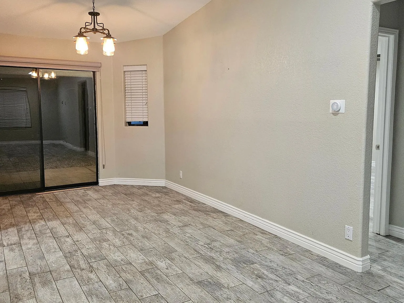 3 bed, 1546 sqft, $2,200 — Photo 1