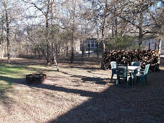 4th image of 207 Oak Arbor Trl
