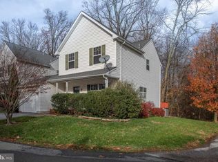 2 Cannon Ct, Upper Chichester, PA 19061