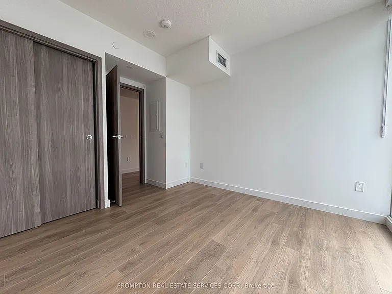 3 Concord Cityplace Way #1705 — Photo 4
