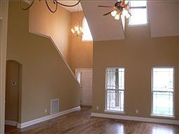4th image of 5433 Sabin Ct