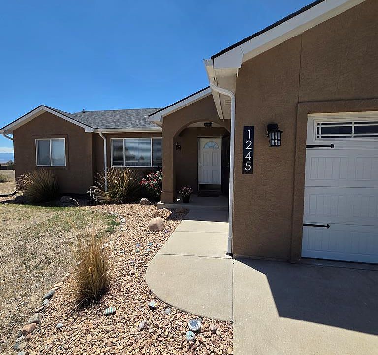 1st image of 1245 N Marwyck Dr