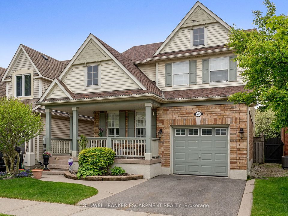 1st image of 593 Caverhill Cres