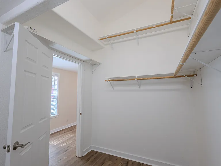 4906 Barkbridge Trl — Photo 36