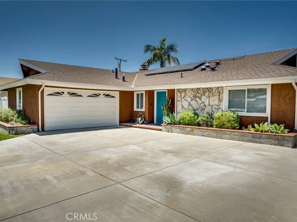 16371 Birdie Ln, Huntington Beach, CA 92649