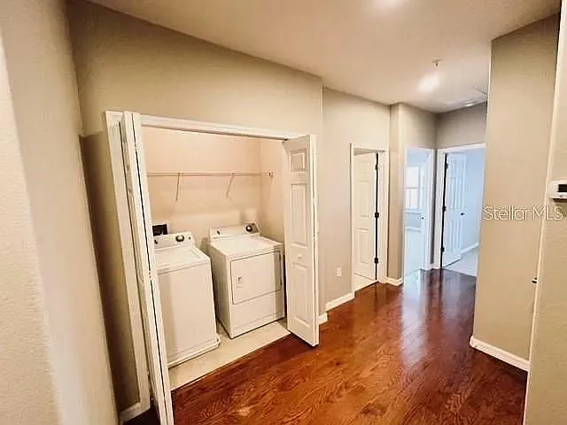 Master Bedroom / All Bedroom L:aundry Facilities