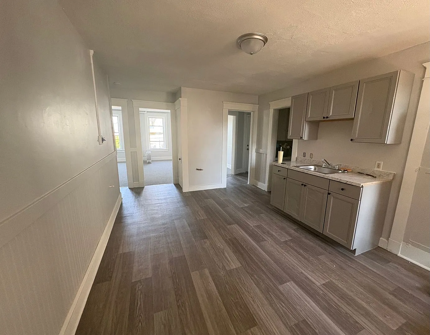 20 Unit - Well-Maintained Apartments — Photo 4