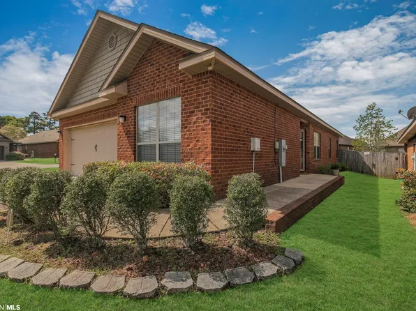 2552 Bentridge Dr W, Mobile, AL 36695
