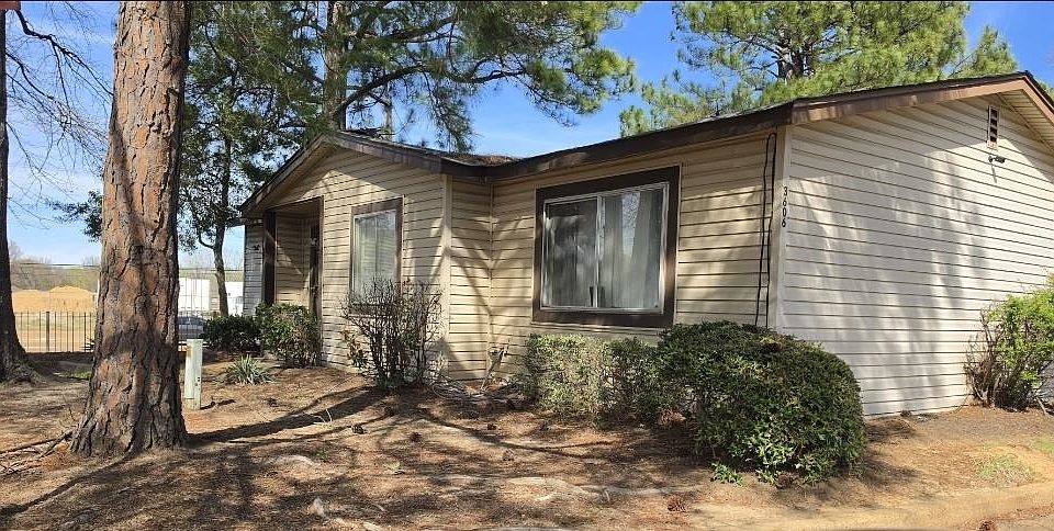2nd image of 3606 Orange Blossom Ct #61