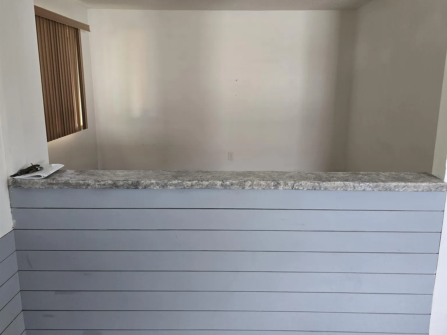 3 bed, 1.0 bath, 1000 sqft, $1,799 — Photo 4