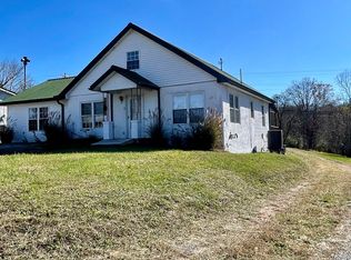 864 N Highway 7, Sandy Hook, KY 41171