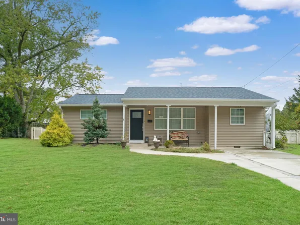 87 W Laurel Dr, Somers Point, NJ 08244